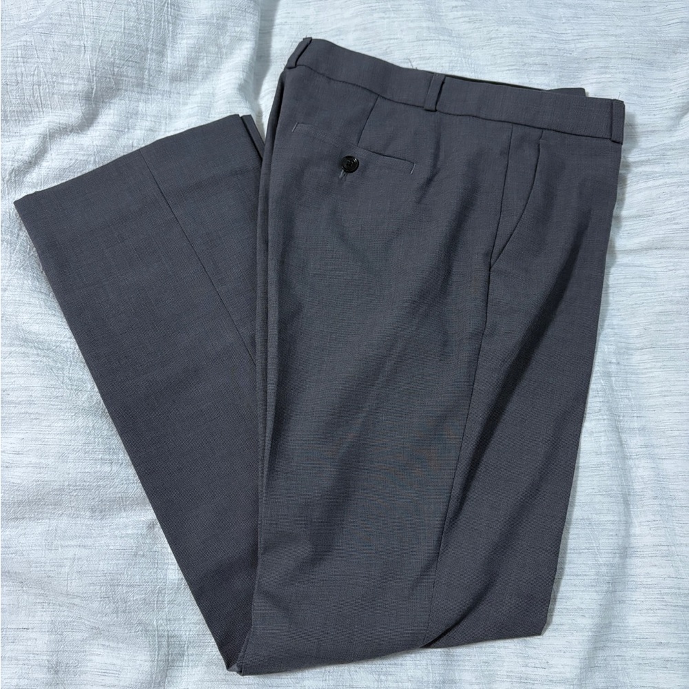EUC Gray Banana Republic Dress Pants
